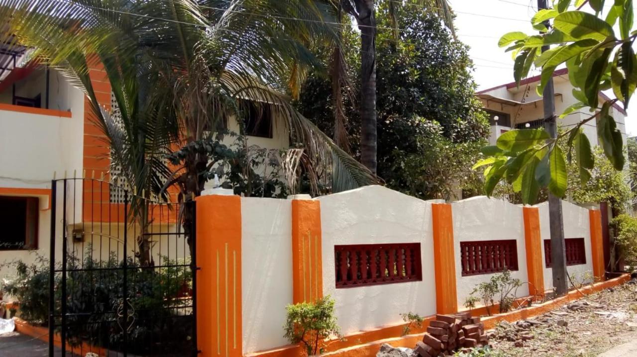 Hemharsh Holiday Home With Pool كارجات المظهر الخارجي الصورة